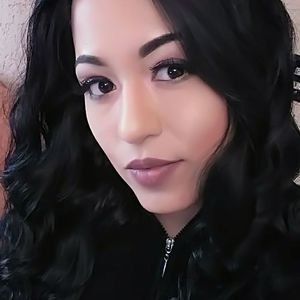 Meet your Posher, Edith